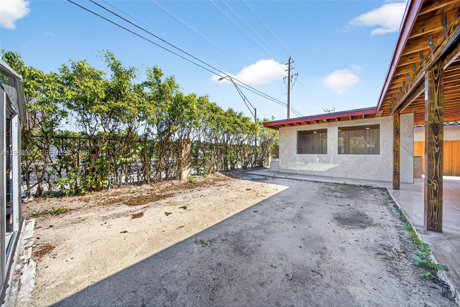 MOODY DRIVE HOMES - Residential