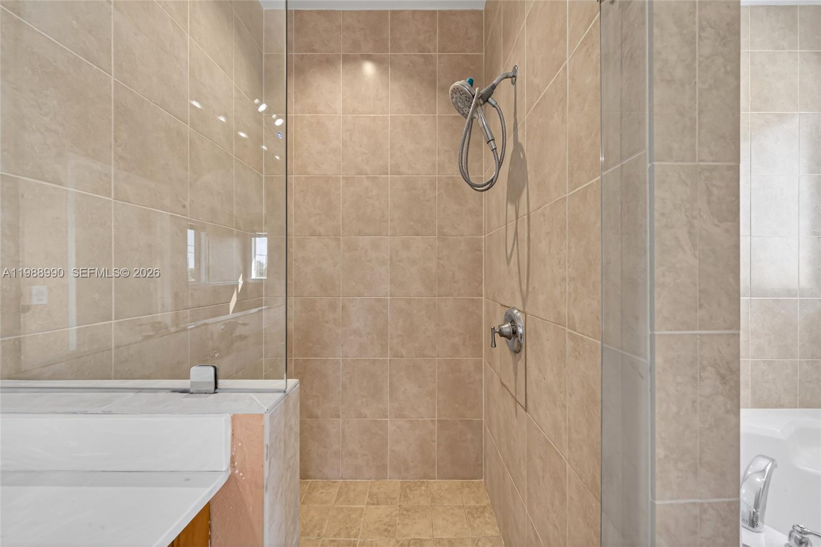 MOODY DRIVE HOMES - Residential