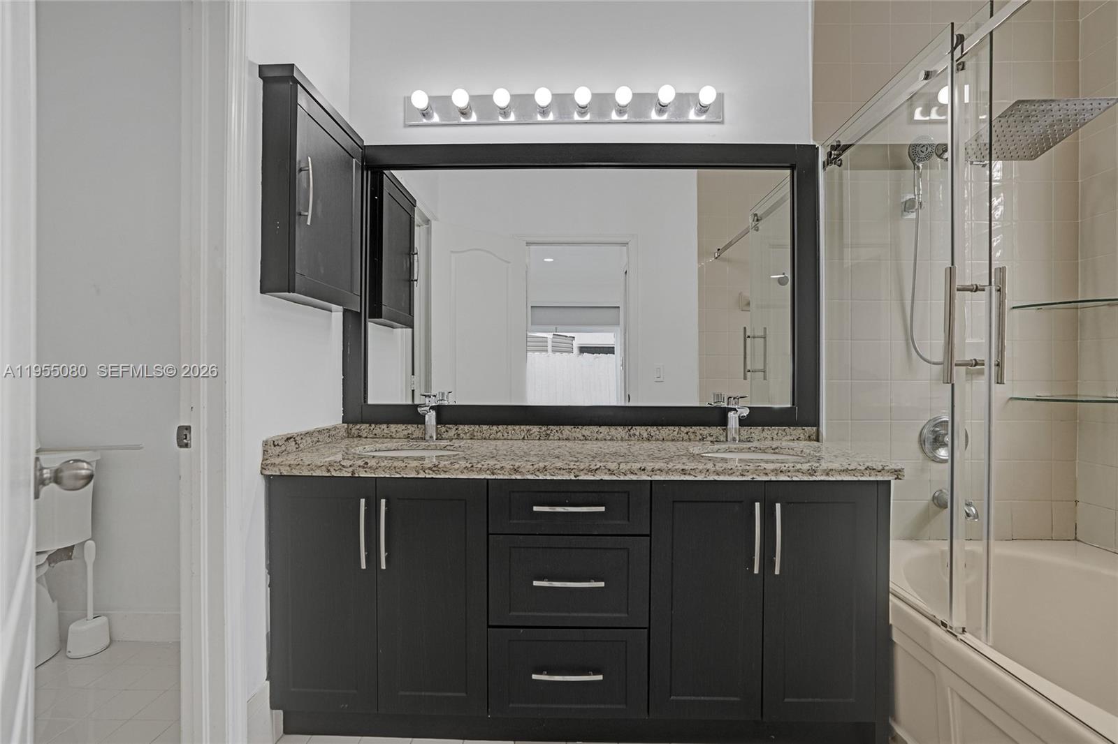 SPANISH LAKES 2ND ADDN - Residential