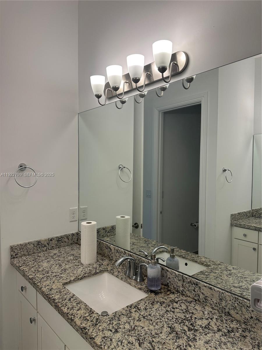 PEMBROKE LAKES SOUTH - Residential Lease