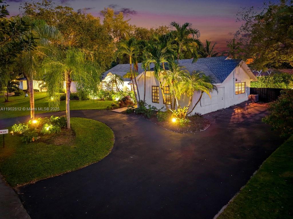 OLD CUTLER OAKS SOUTH 1ST - Residential