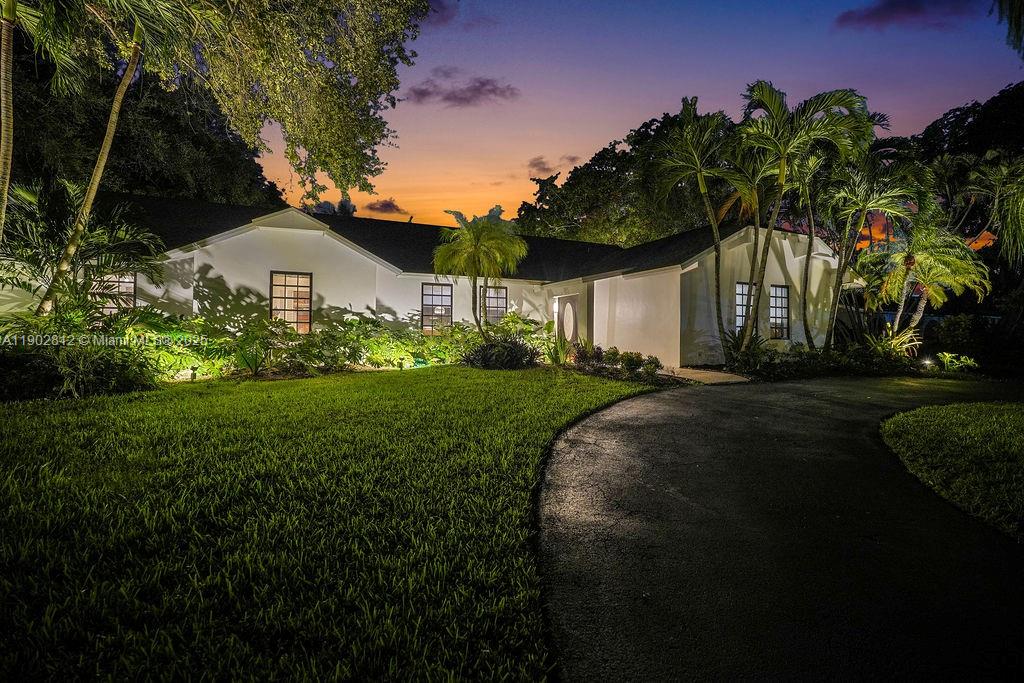 OLD CUTLER OAKS SOUTH 1ST - Residential