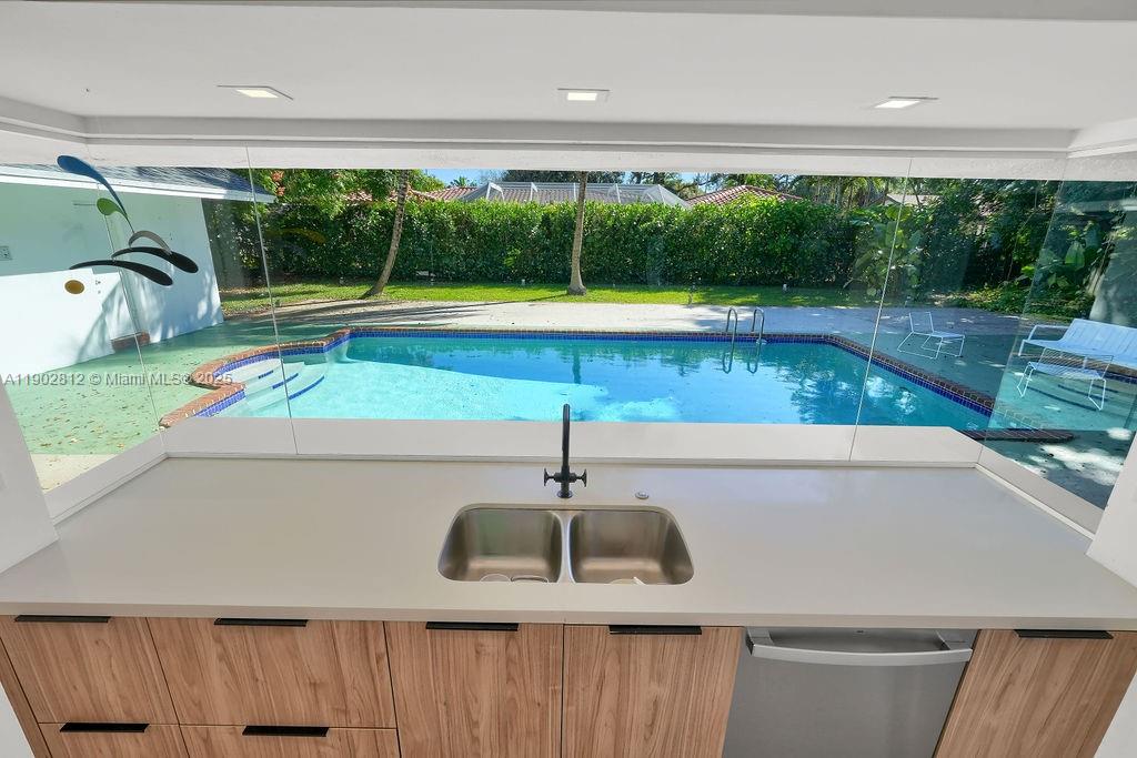 OLD CUTLER OAKS SOUTH 1ST - Residential