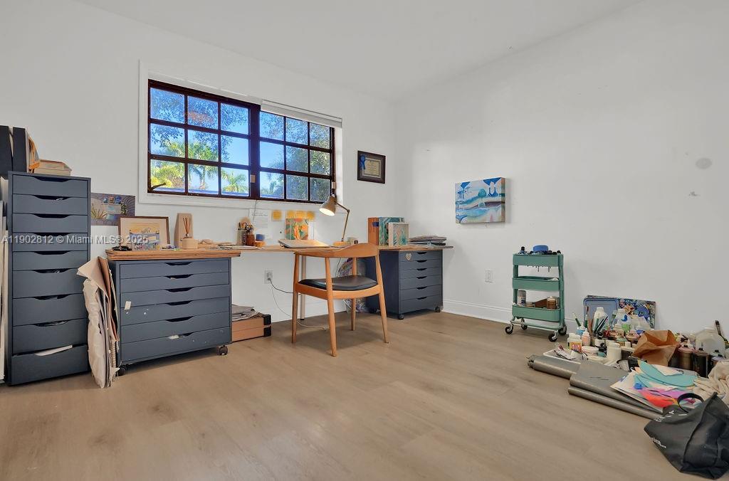 OLD CUTLER OAKS SOUTH 1ST - Residential