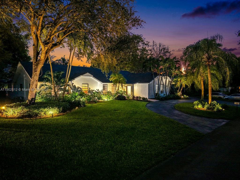 OLD CUTLER OAKS SOUTH 1ST - Residential