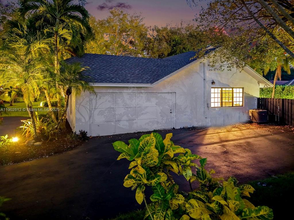 OLD CUTLER OAKS SOUTH 1ST - Residential