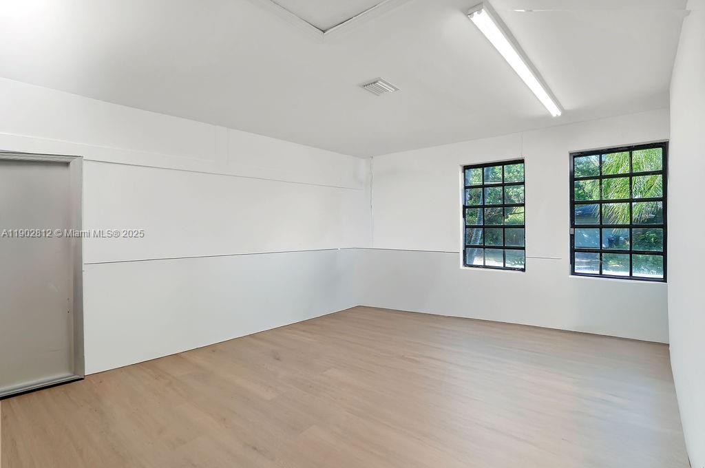 OLD CUTLER OAKS SOUTH 1ST - Residential