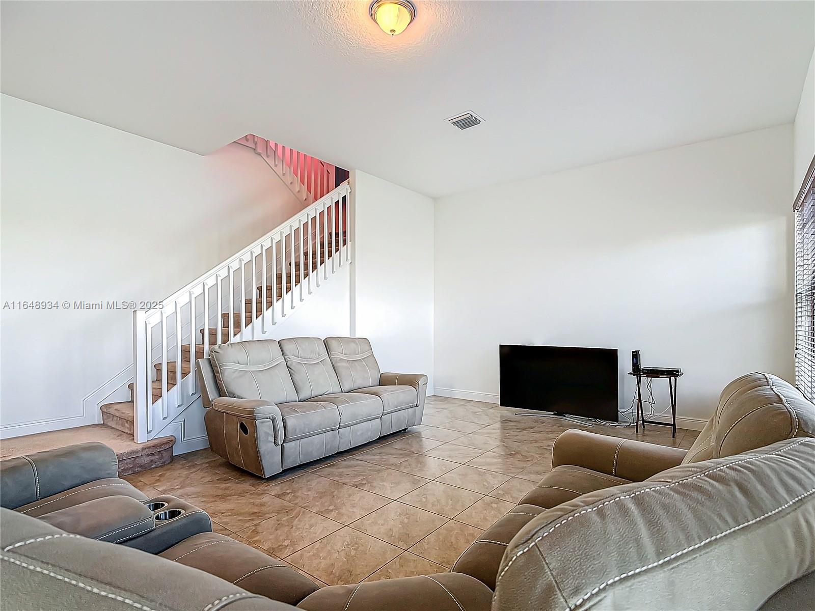 MAPLE RIDGE AT AVE MARIA P - Residential