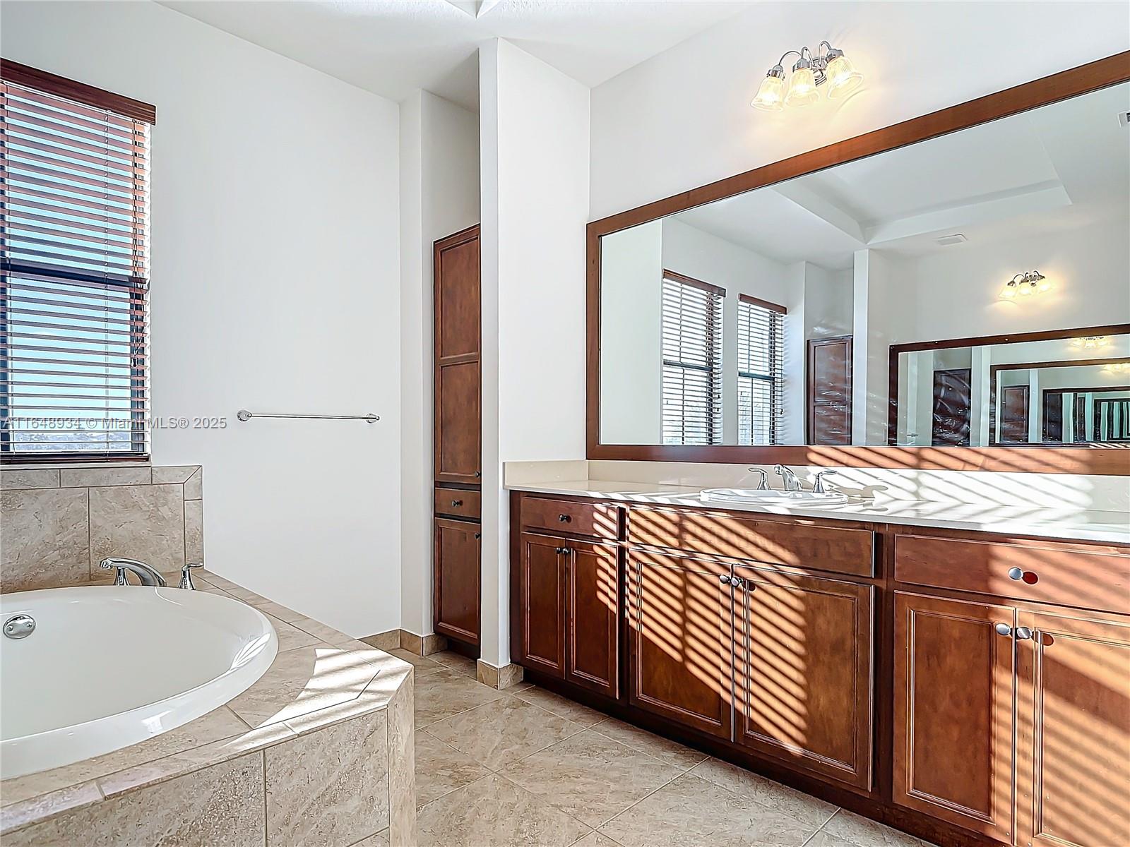 MAPLE RIDGE AT AVE MARIA P - Residential