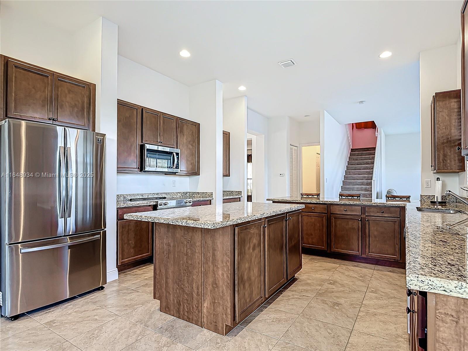 MAPLE RIDGE AT AVE MARIA P - Residential