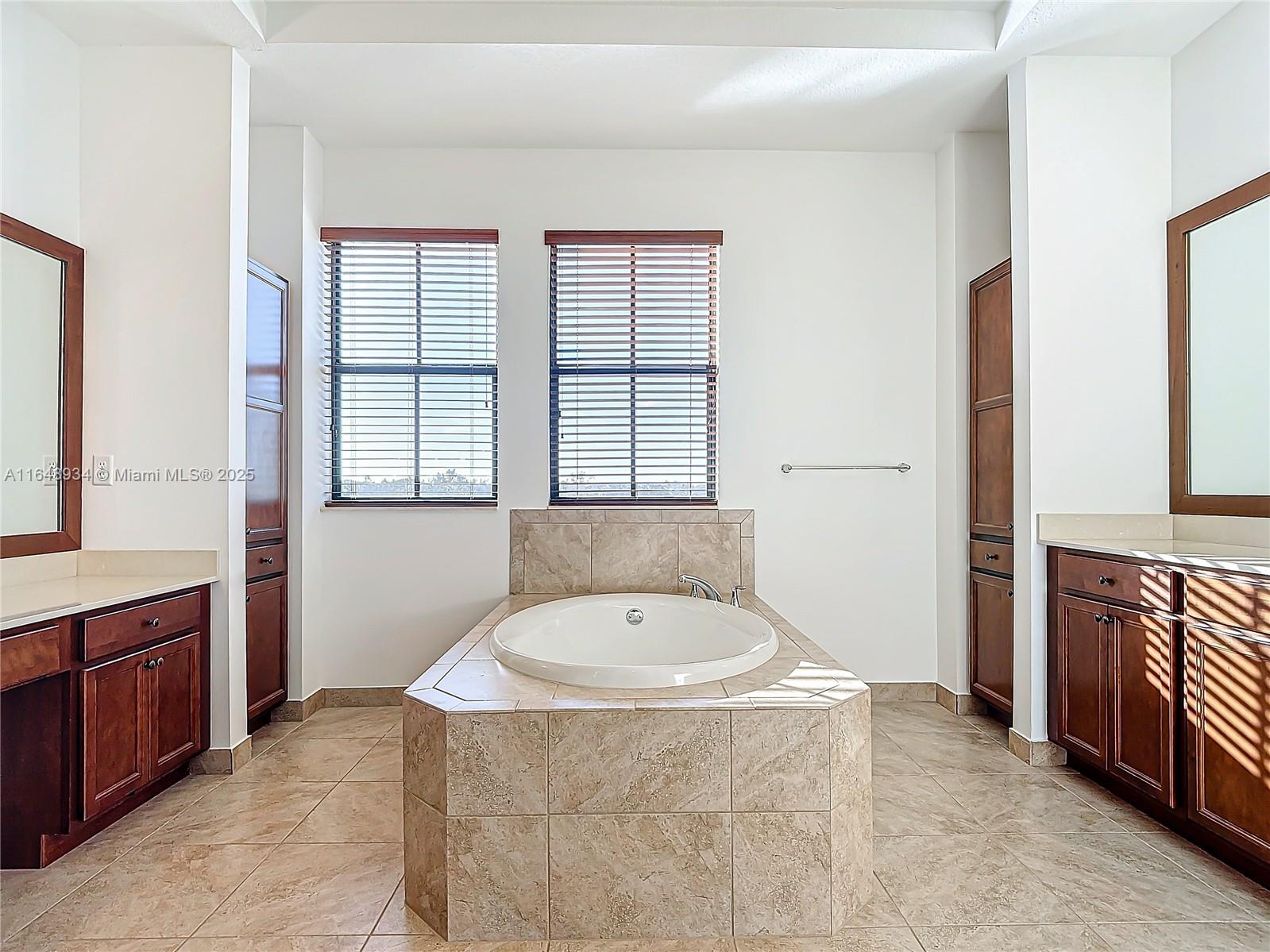 MAPLE RIDGE AT AVE MARIA P - Residential