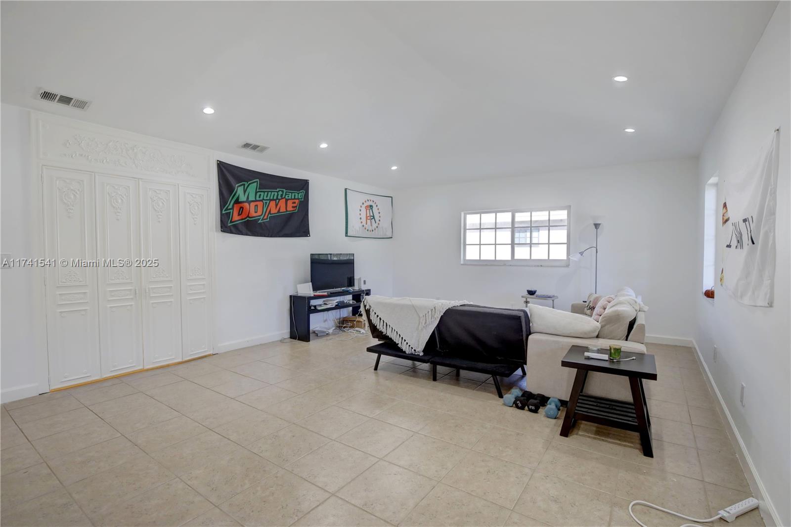 CG RIVIERA SEC 3 REV - Residential Income