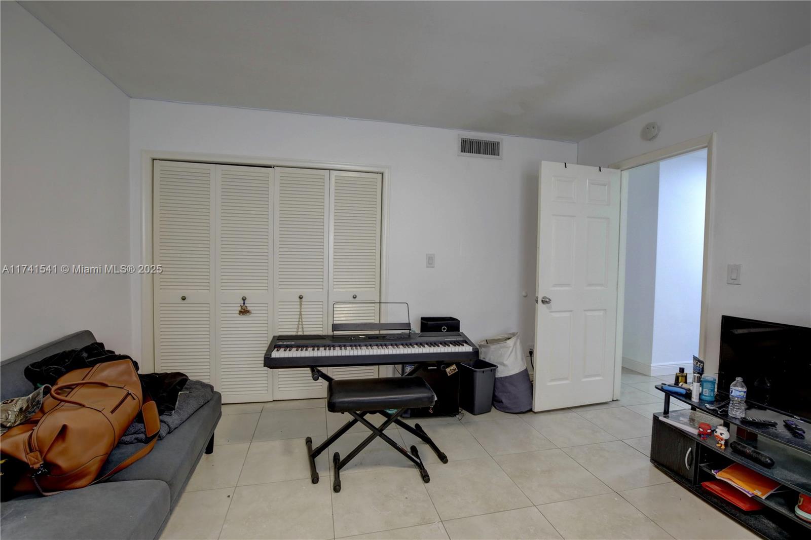 CG RIVIERA SEC 3 REV - Residential Income