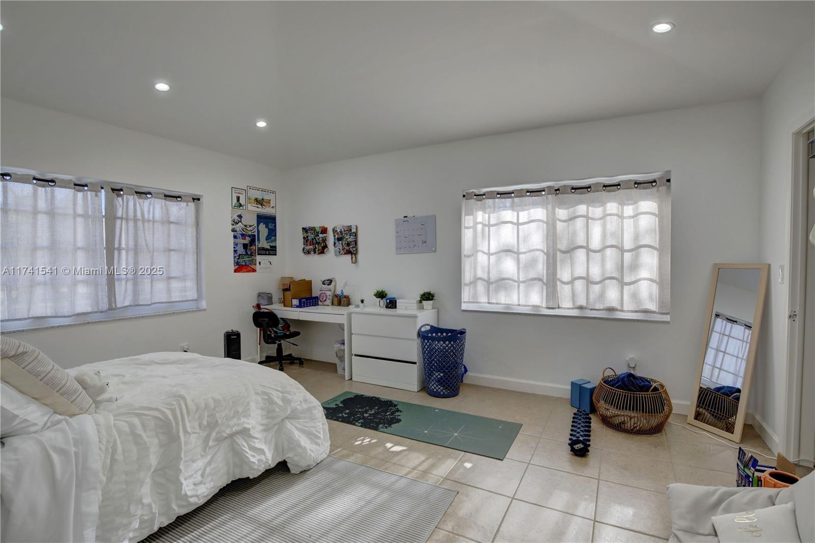CG RIVIERA SEC 3 REV - Residential Income