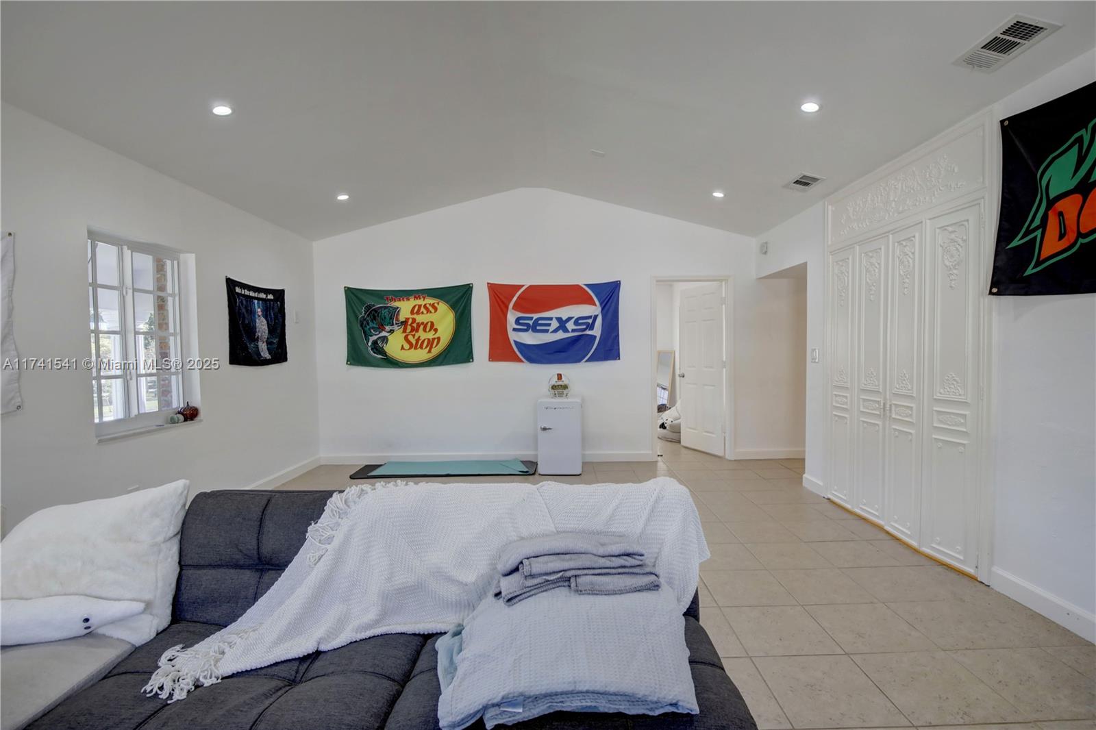 CG RIVIERA SEC 3 REV - Residential Income