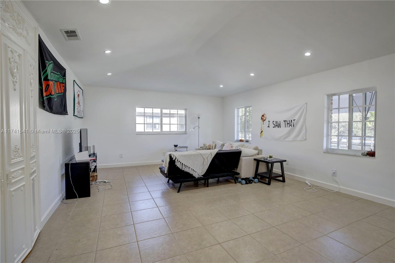CG RIVIERA SEC 3 REV - Residential Income