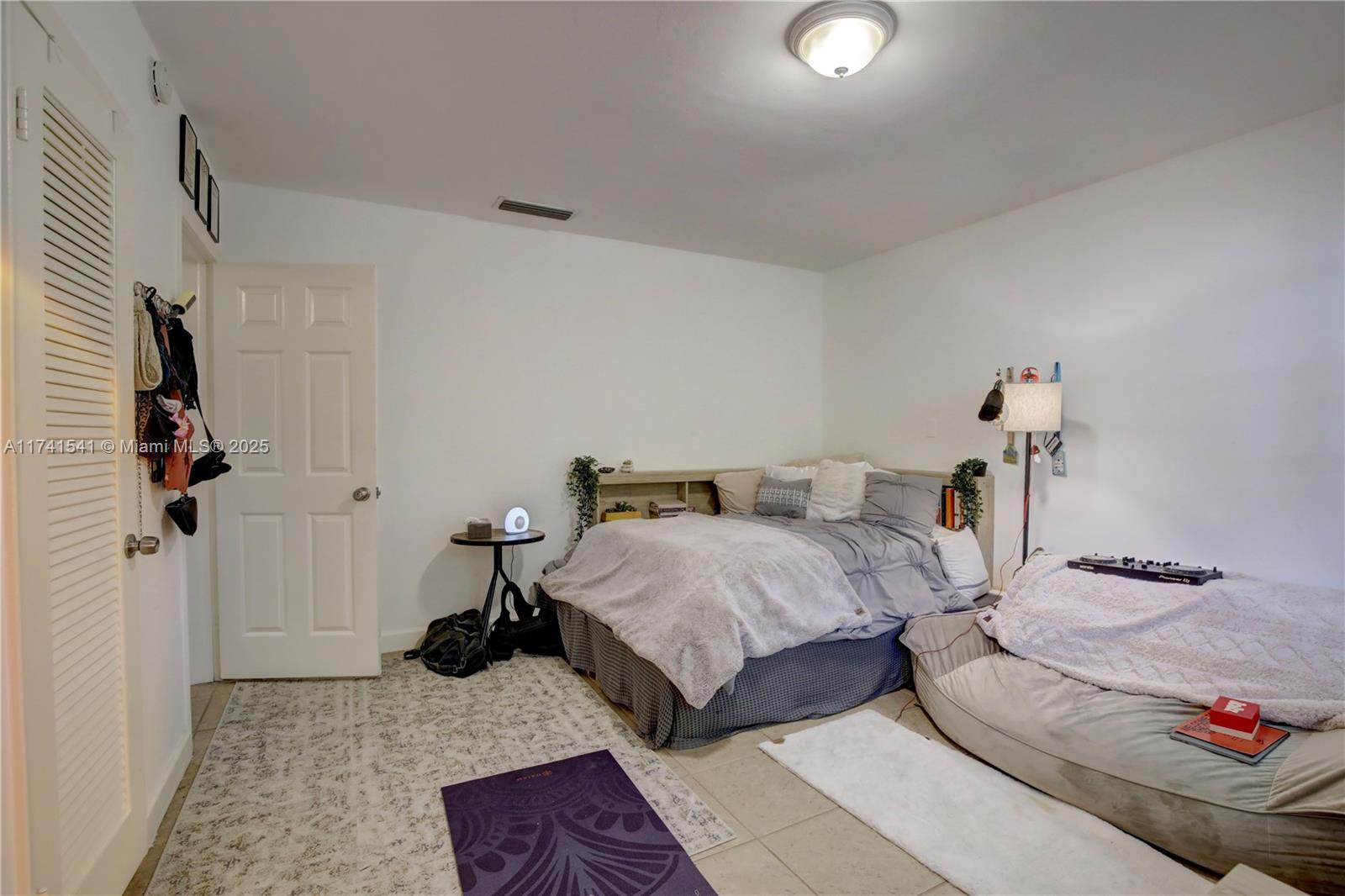 CG RIVIERA SEC 3 REV - Residential Income