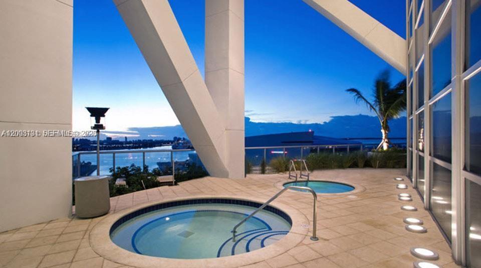 MARINABLUE CONDO - Residential Lease