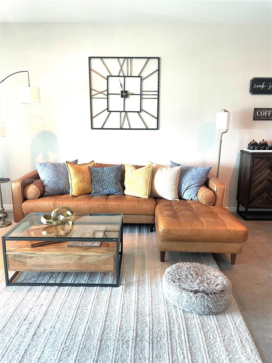 888 Biscayne Blvd 4310