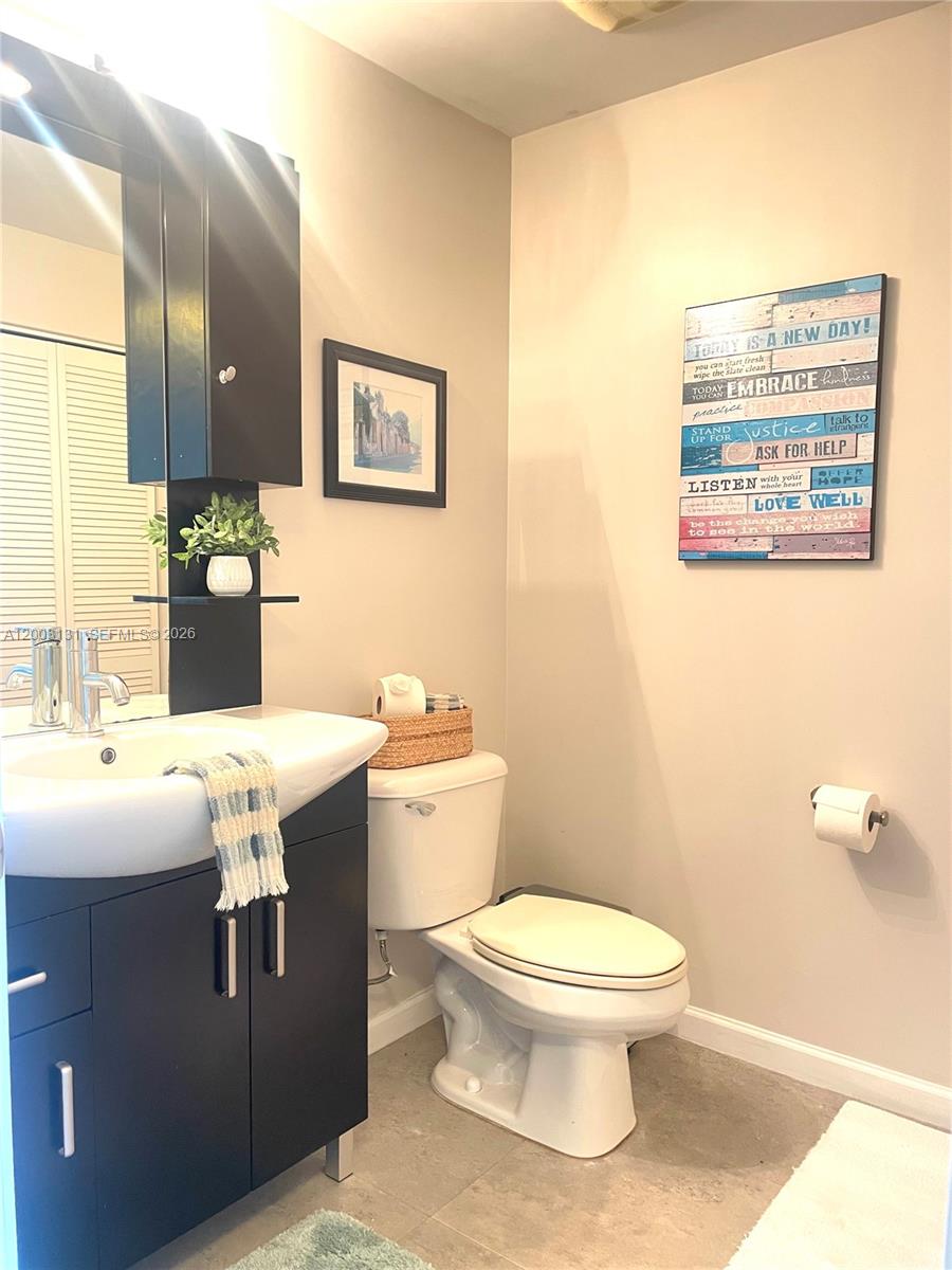 MARINABLUE CONDO - Residential Lease