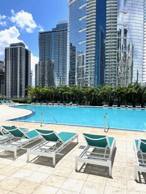 MARINABLUE CONDO - Residential Lease