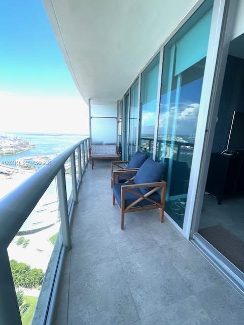 MARINABLUE CONDO - Residential Lease