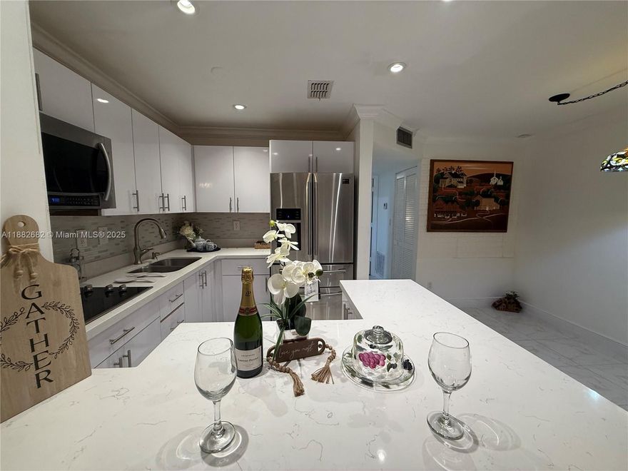 Beautiful One bedroom unit with great updates, move in ready. This condo boast of great natural lighting the open concept just makes it home. The quarts center tops compliments the modern cabinets and kitchen appliances stove top, microwave is oven , air fryer and conventional with French stainless steel refrigerator. wood flooring in the bedroom and updated windows in the florida room to enjoy a a relaxing space. This community includes Golf, Heated pool, Gym, BBQ, Theater, jacuzzi, Bingo , comedy shows, Parties and so much more.This resort like community is what you have been looking for !