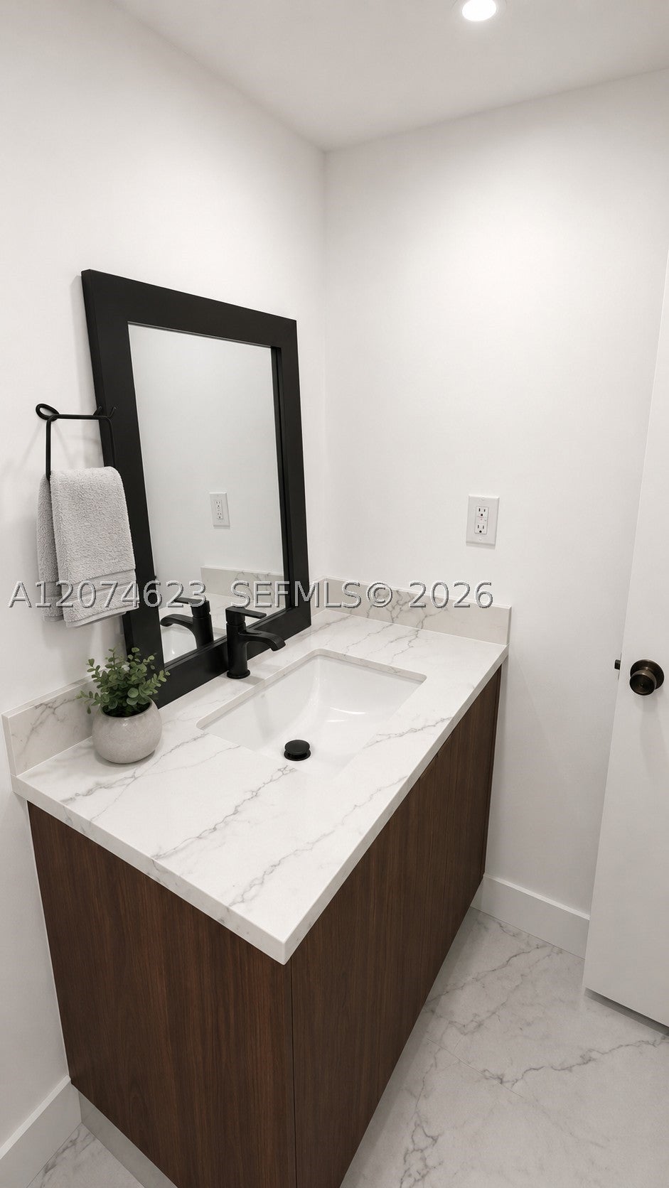 9107 SW 137th Ter 1-4