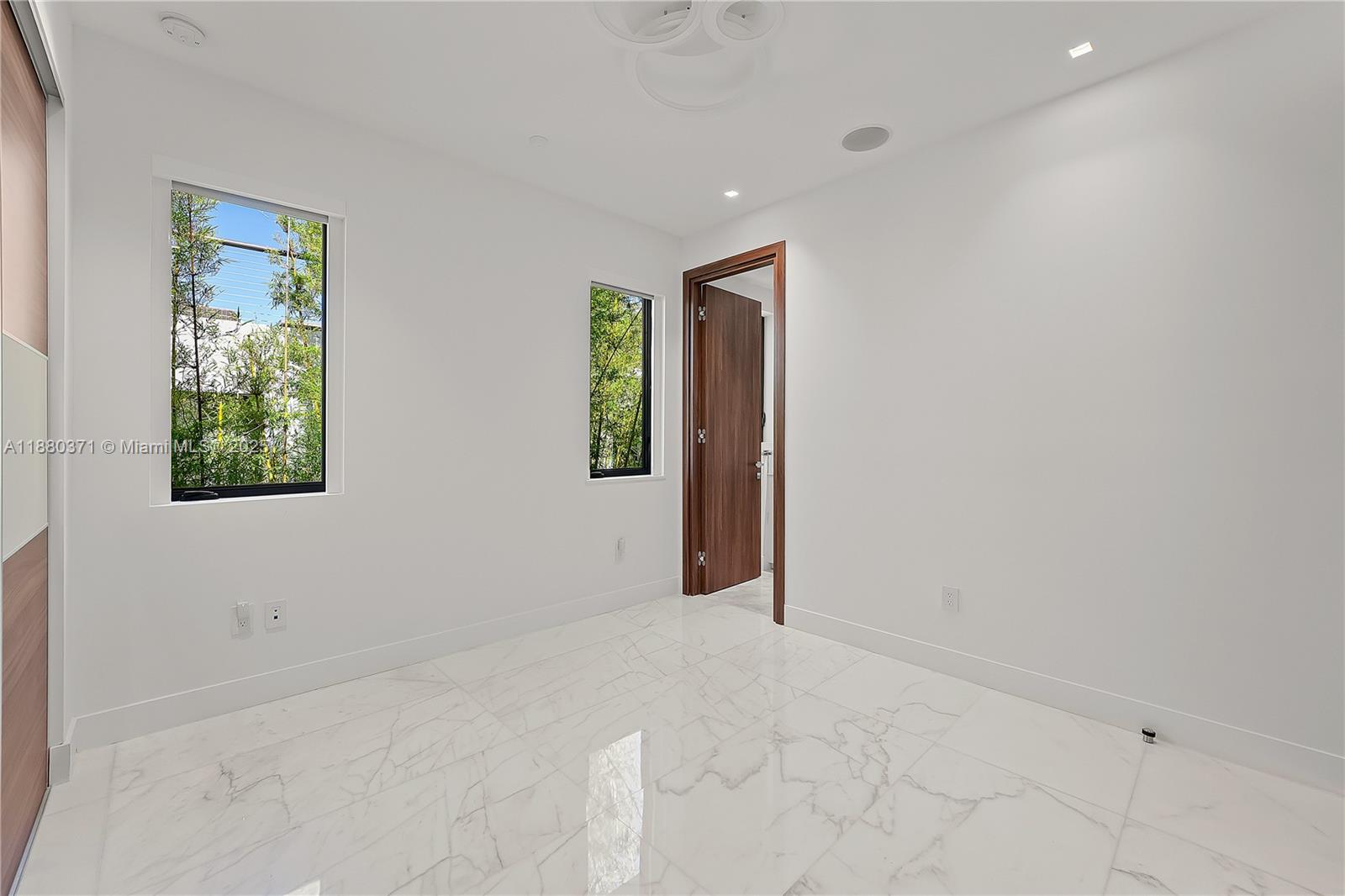 BISCAYNE BEACH-2ND ADDN - Residential Lease
