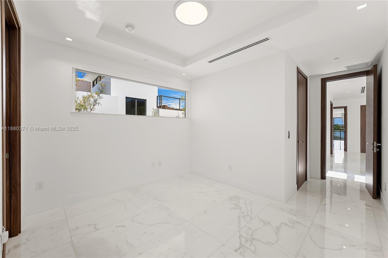 BISCAYNE BEACH-2ND ADDN - Residential Lease