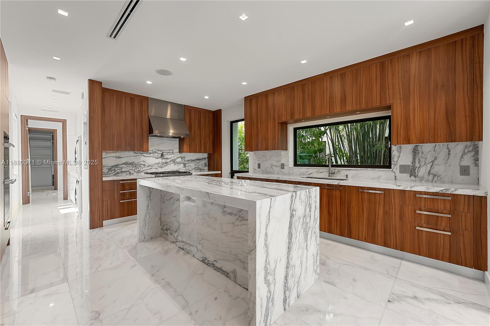 BISCAYNE BEACH-2ND ADDN - Residential Lease