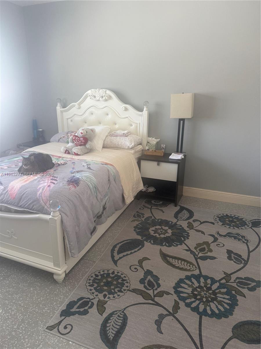 1050 Atlantic Shores Blvd 211