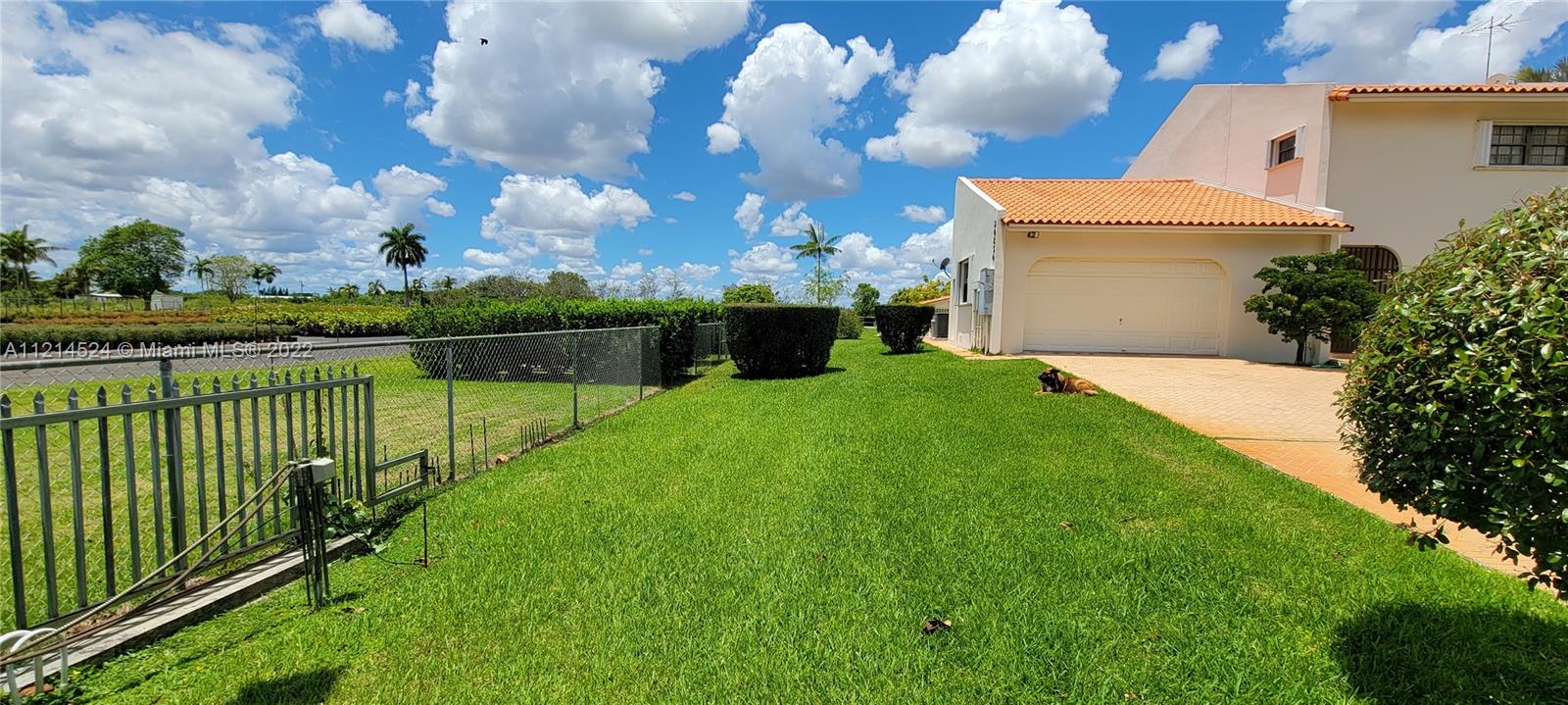 N/A, METES & BOUNDS - Residential