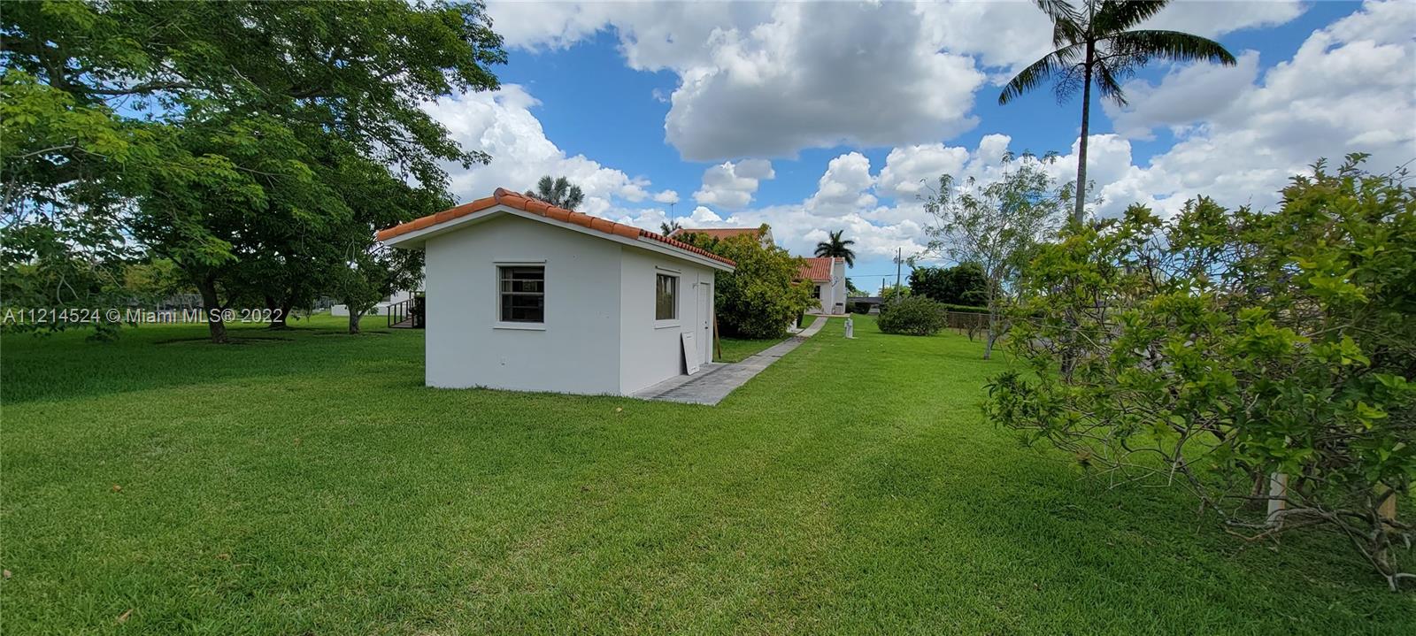 N/A, METES & BOUNDS - Residential