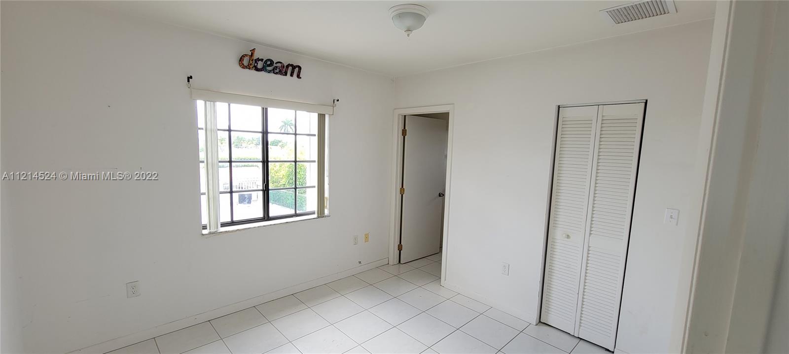 N/A, METES & BOUNDS - Residential