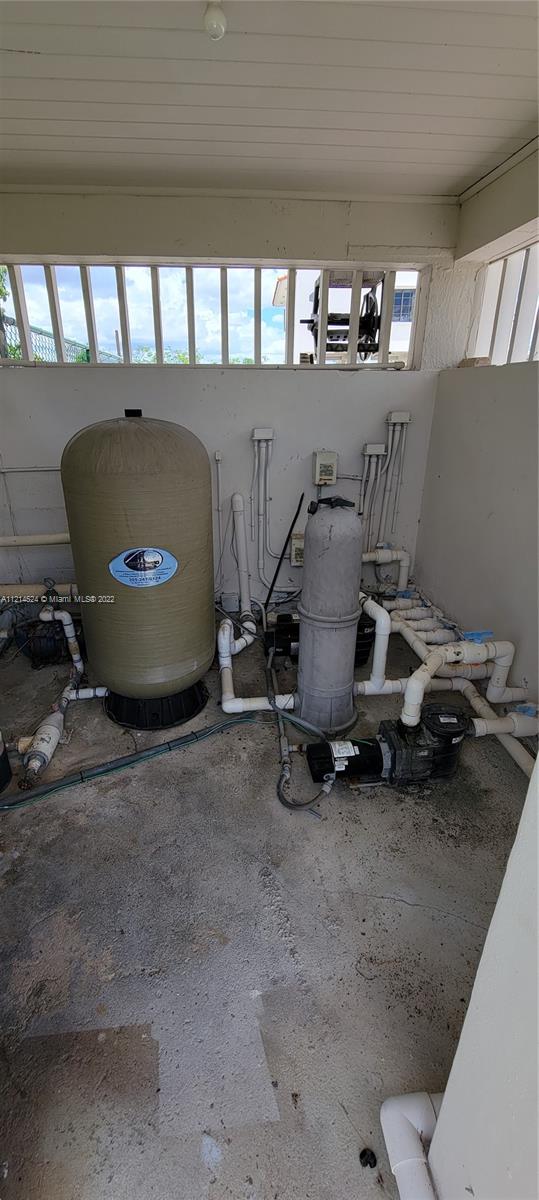 N/A, METES & BOUNDS - Residential