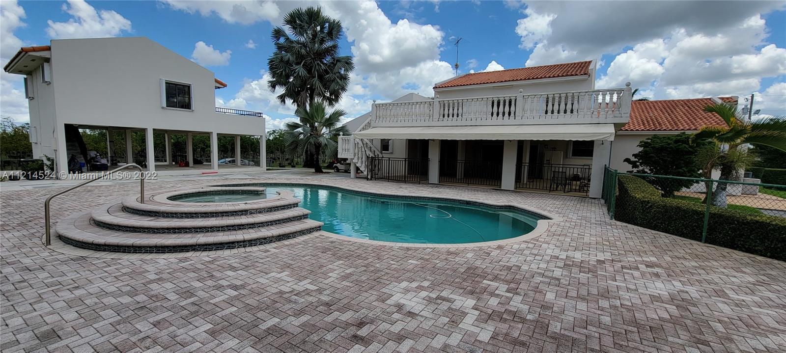 N/A, METES & BOUNDS - Residential