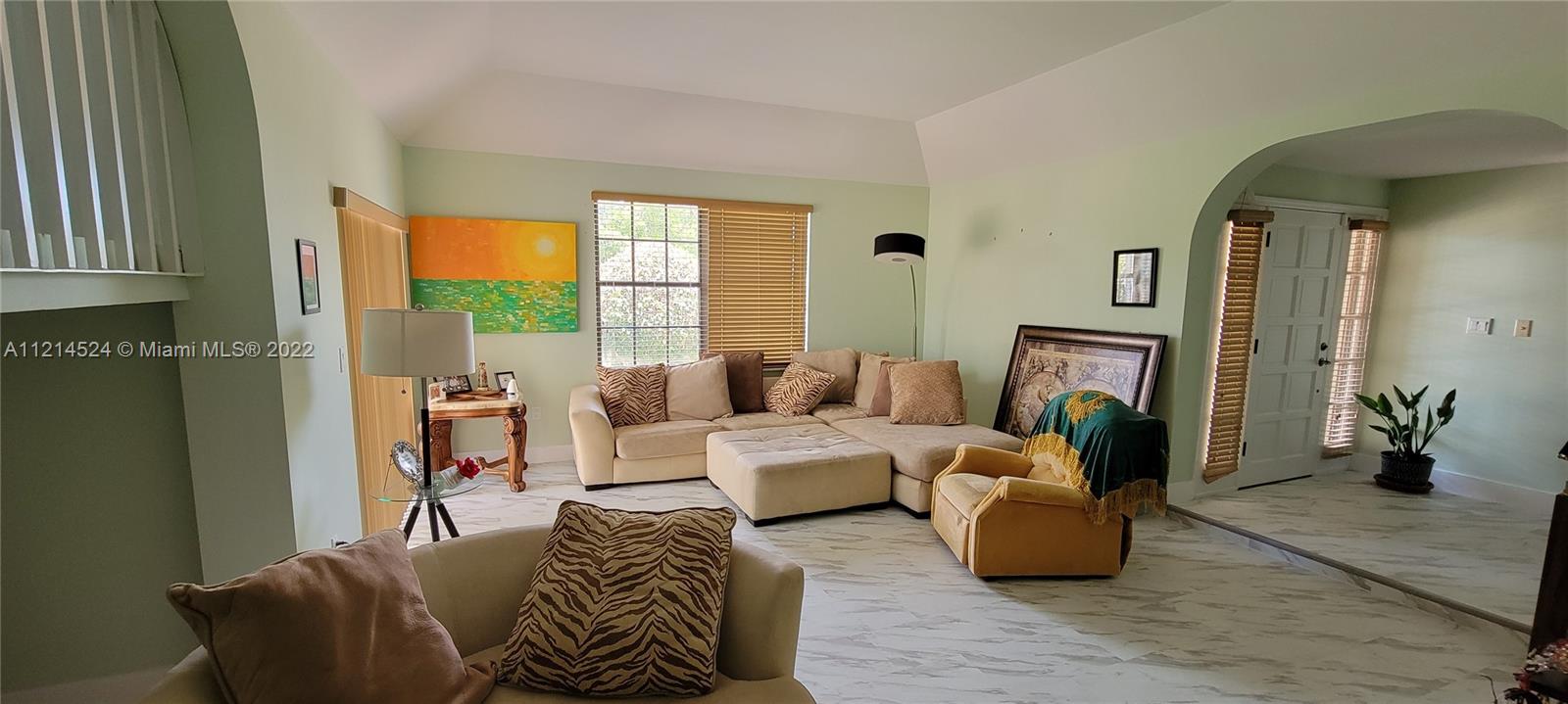 N/A, METES & BOUNDS - Residential