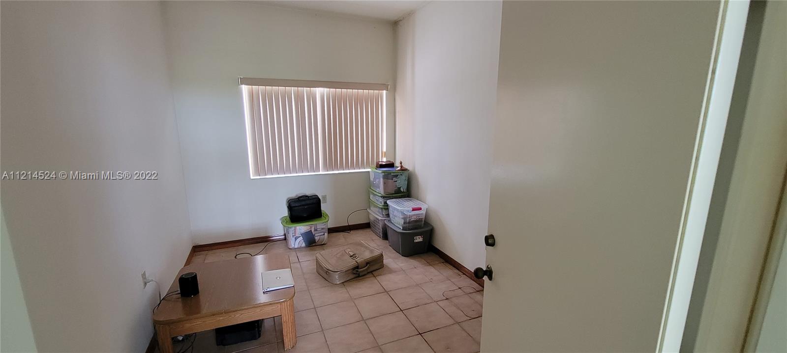 N/A, METES & BOUNDS - Residential