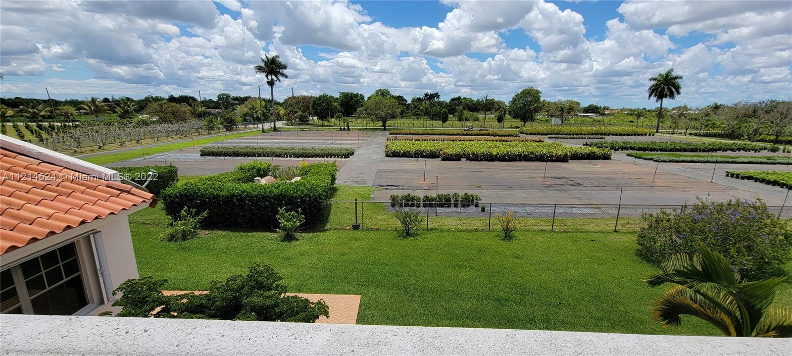 N/A, METES & BOUNDS - Residential