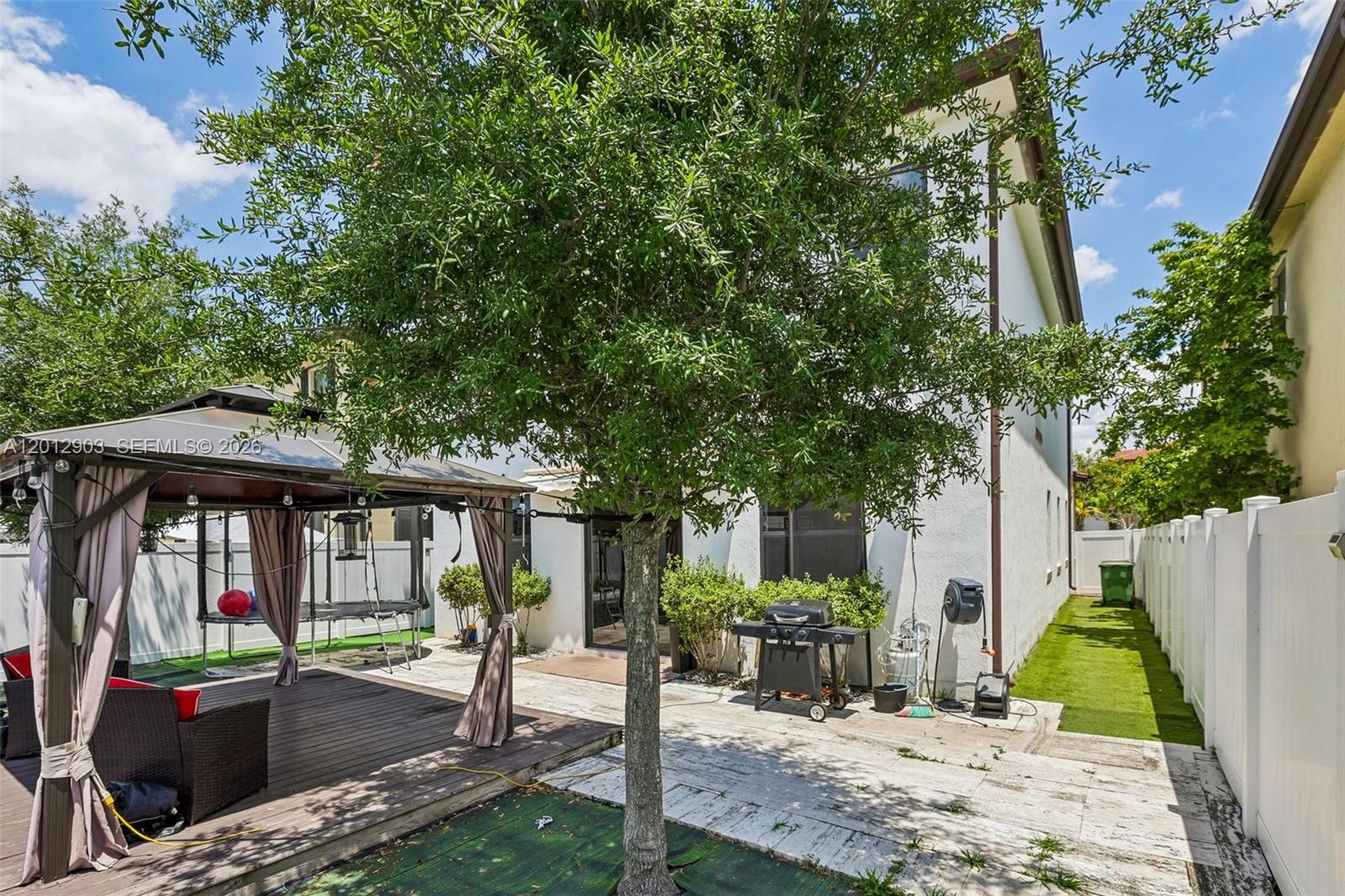 AQUABELLA SECTION TWO - Residential
