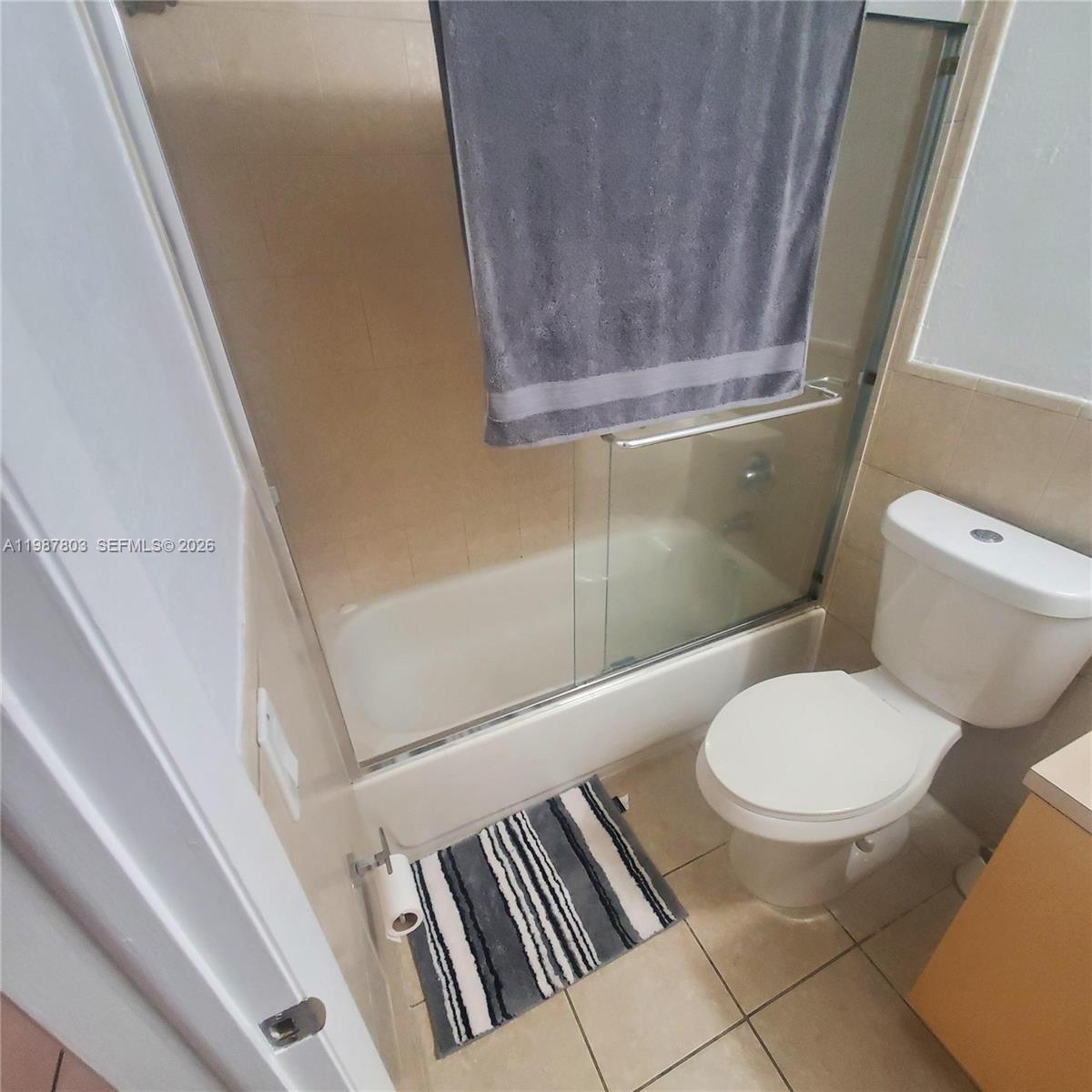 CYPRESS VILLAGE CONDO - Residential Lease