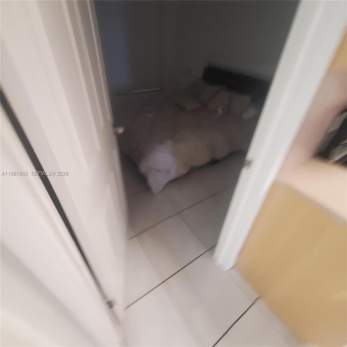 CYPRESS VILLAGE CONDO - Residential Lease