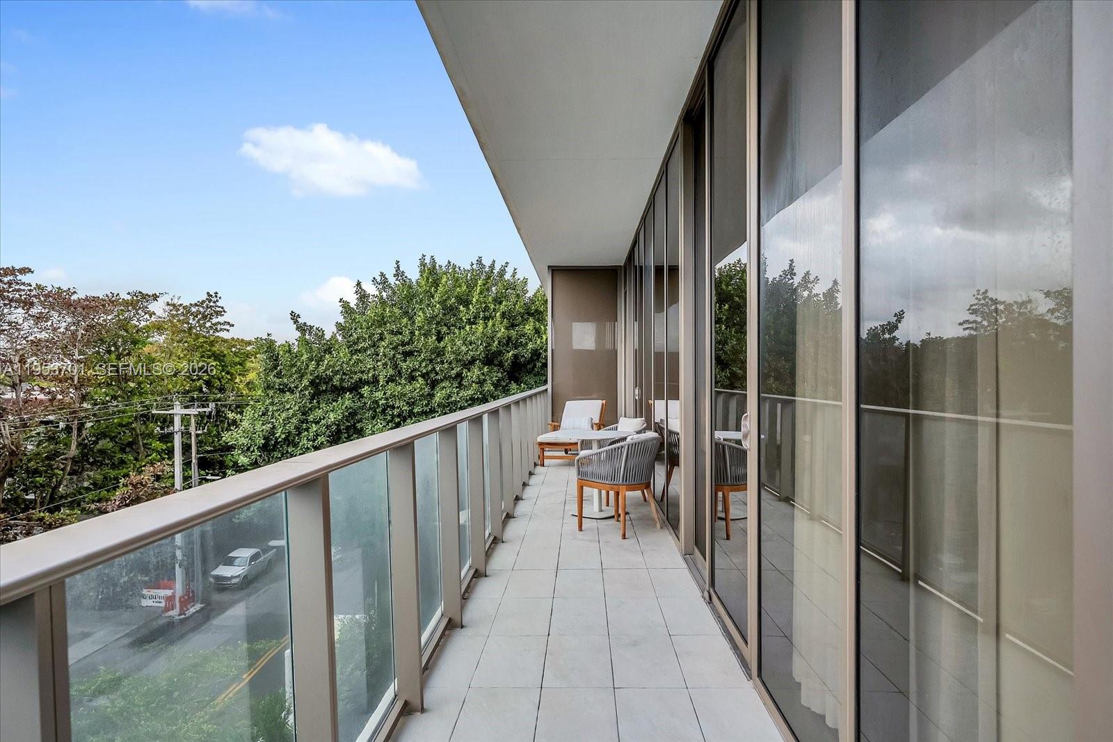 2678 Tigertail Ave 301