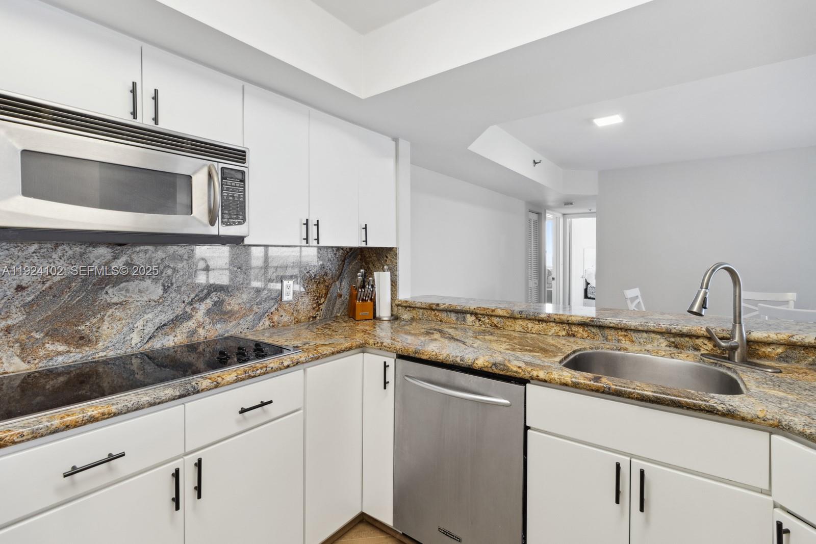 THE STERLING CONDO - Residential Lease