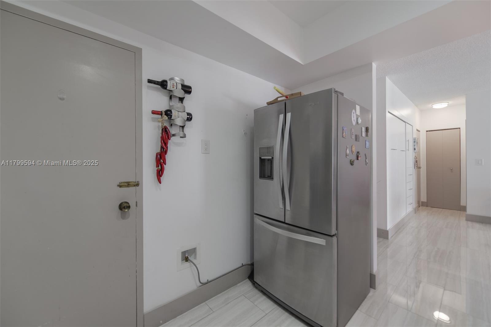 HEMISPHERES CONDO - Residential Lease