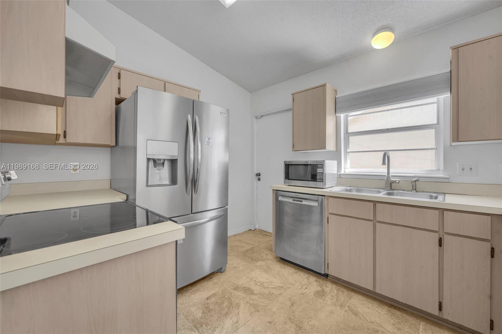 DEERSONG - Residential