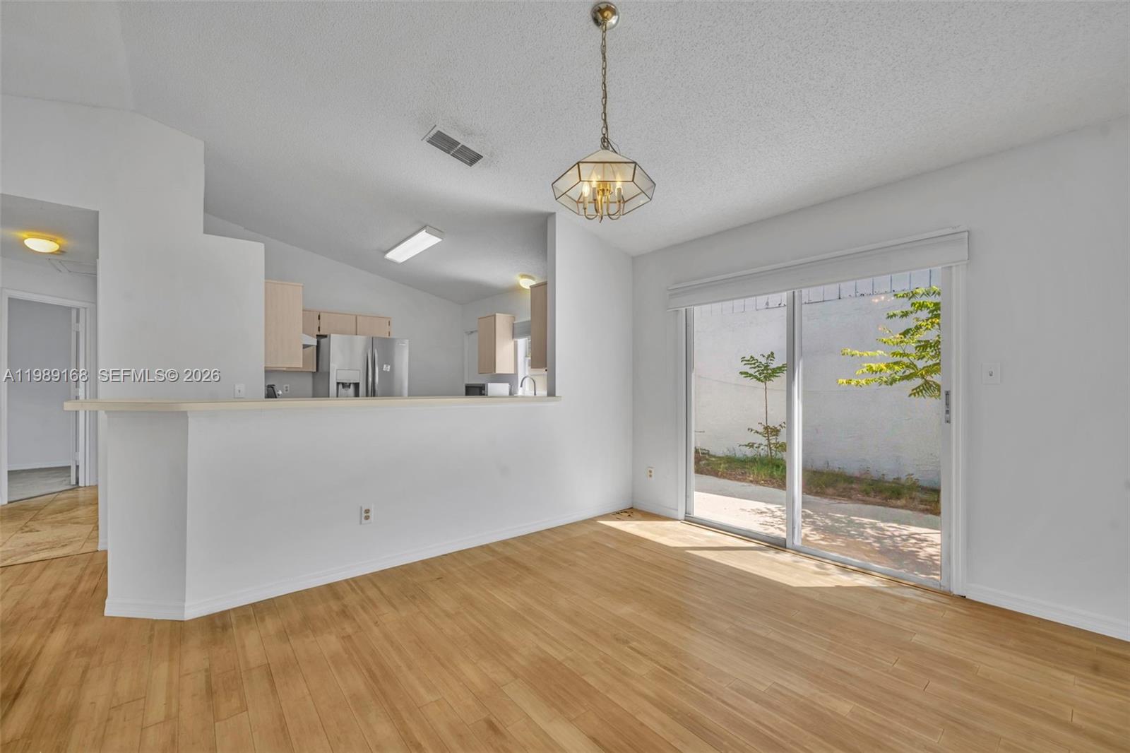 DEERSONG - Residential