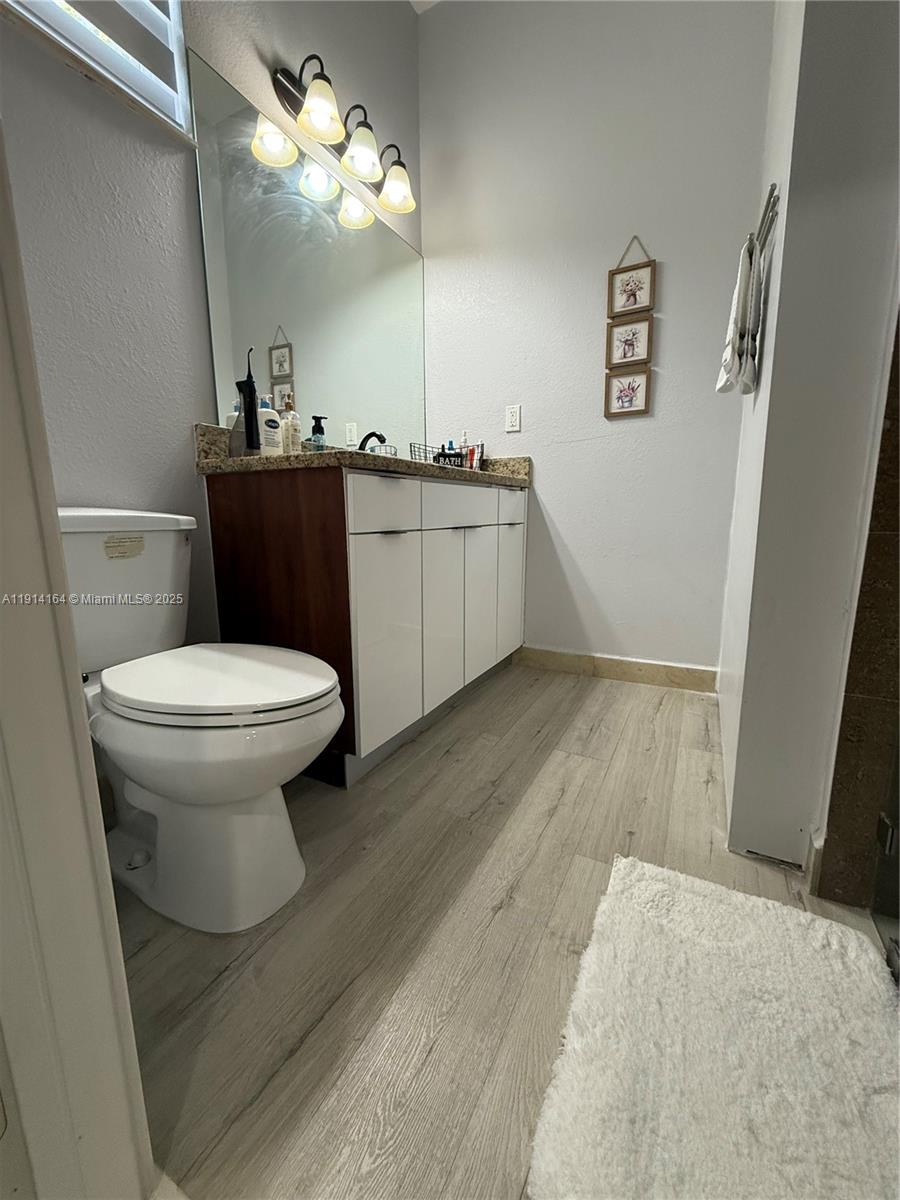 CHADUSTRY ESTATES - Residential Lease