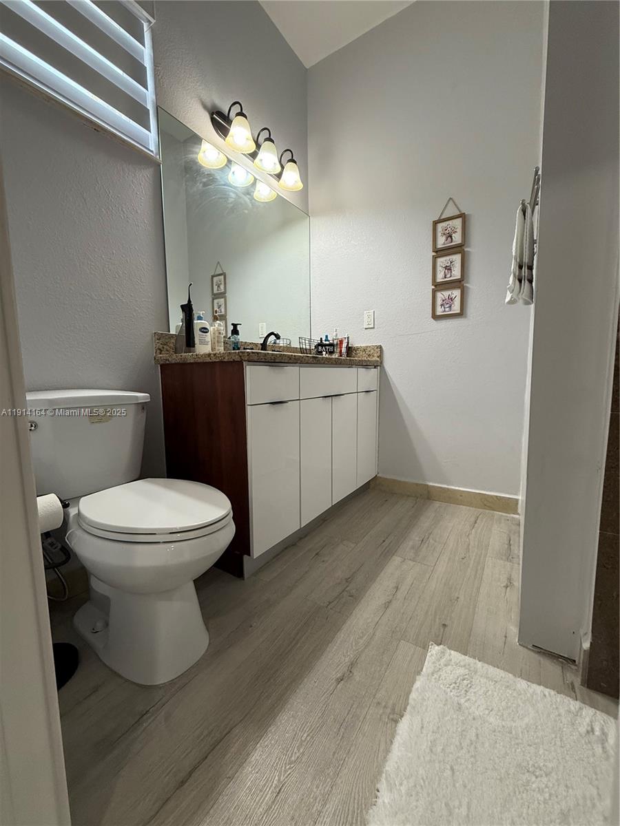 CHADUSTRY ESTATES - Residential Lease